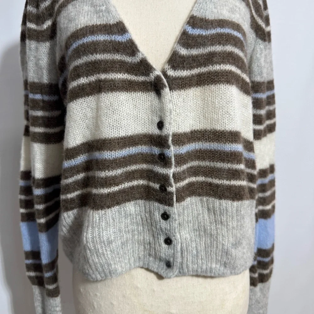 Free People • Kinsley Striped Cropped Cardigan Blue Brown M ASO Mariana Foster